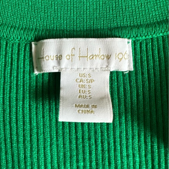 HOUSE OF HARLOW 1960 Ribbed Collared Polo Short Sleeve Midi Dress in Green - Picture 7 of 8